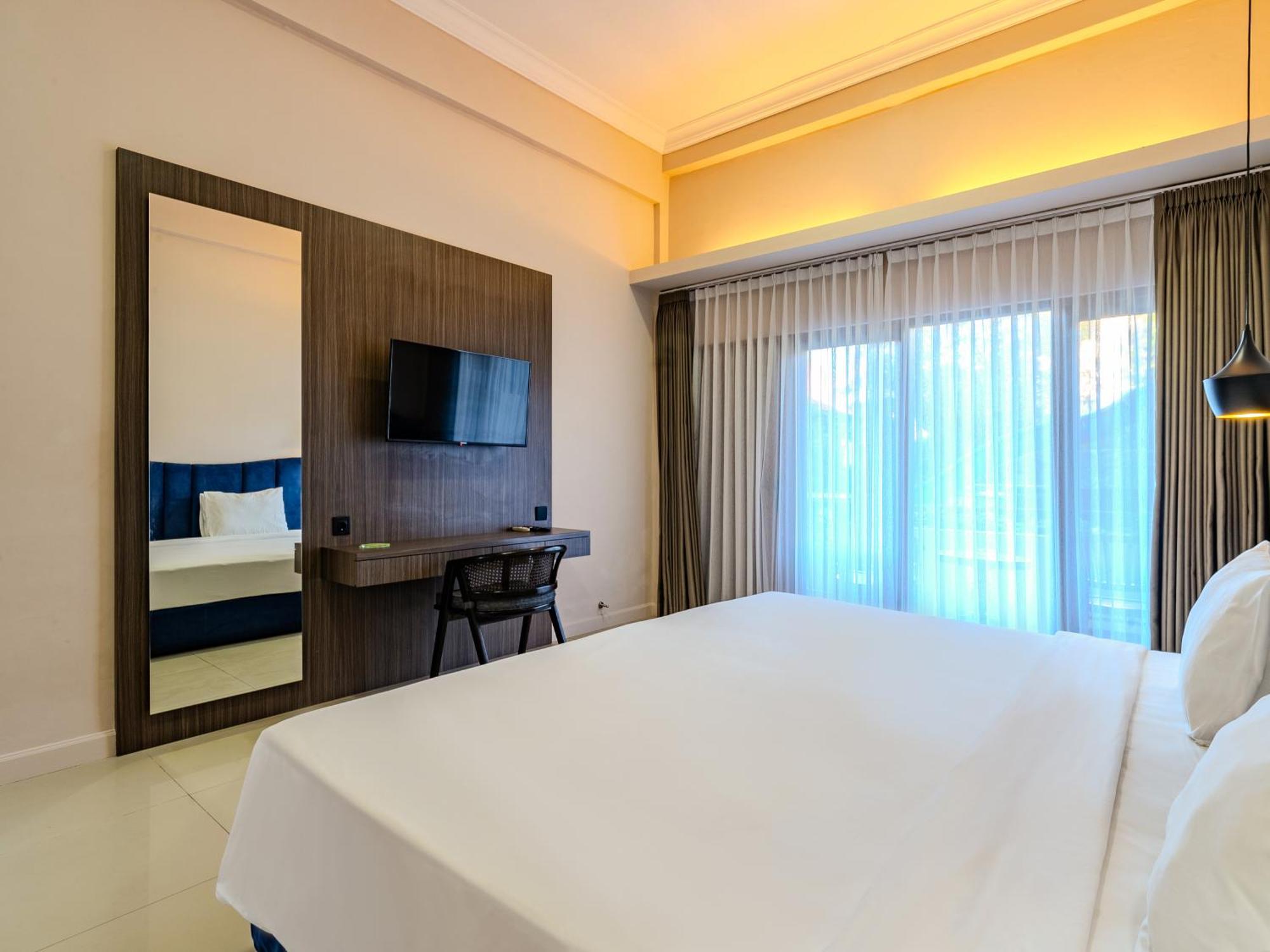 Marine Bay Hotel 4*